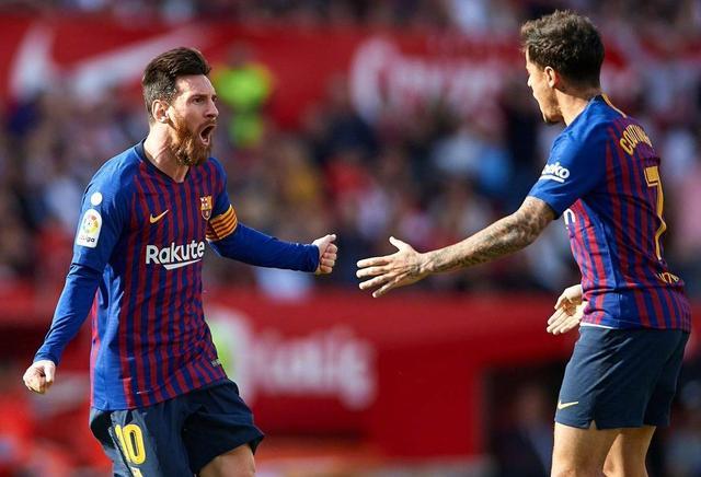  梅西帽子戏法助巴黎逆转取胜，领跑积分榜  