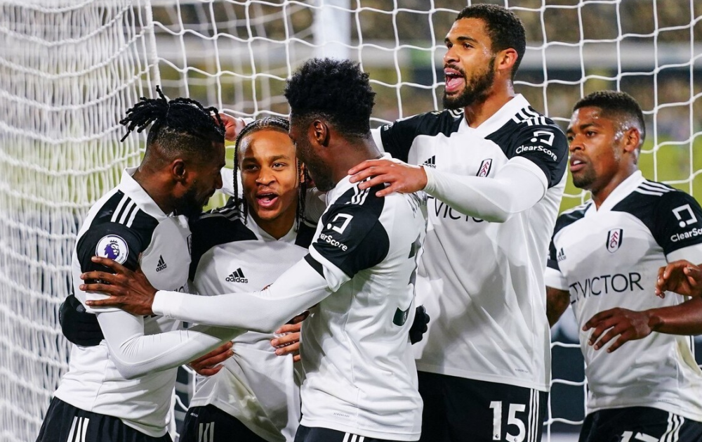  保级关键战役，弱旅爆冷逼平强敌